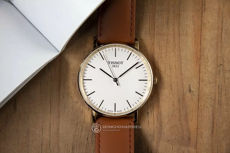 Mua đồng hồ nam size 38mm đẹp, chính hãng 100%, góp 0% 1 top 10 dong ho nam size 38 tissot cho nguoi tay vua va nho