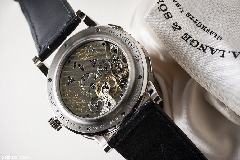 Đồng hồ cơ nam lộ máy Tissot có tốt không? Giá bao nhiêu? - Hình 3