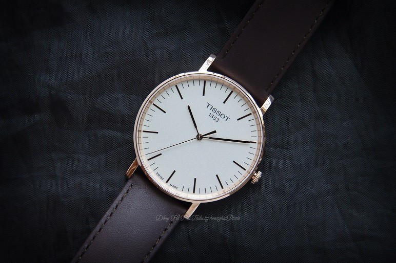 Top 5 mẫu đồng hồ nam giá từ 5 đến 10 triệu không thể bỏ qua - Hình 7: Tissot T109.610.36.031.00