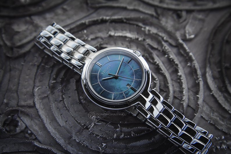 Review đồng hồ Tissot T094.210.11.121.00 thiết kế sang trọng - hình 1