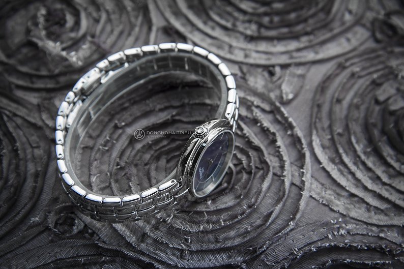 Review đồng hồ Tissot T094.210.11.121.00 thiết kế sang trọng - hình 3