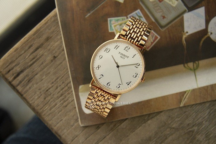 Review đồng hồ Tissot T109.610.33.032.00: vẻ đẹp thời thượng-3