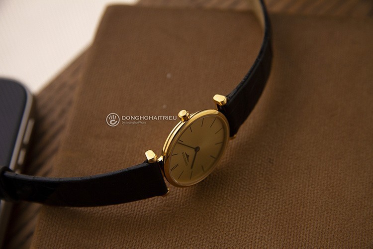 Cách chọn và đeo đồng hồ nữ đẹp nhất, phù hợp với cổ tay - Ảnh: 10