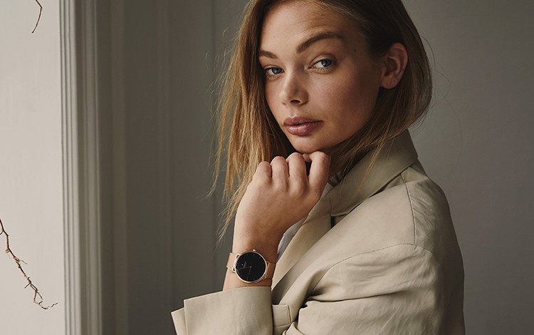 Cách chọn và đeo đồng hồ nữ đẹp nhất, phù hợp với cổ tay - Ảnh: 3