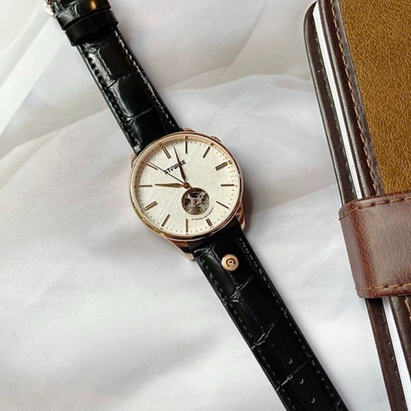 Review đồng hồ Starke nam, nữ của nước nào, giá bao nhiêu? 11 Review đồng hồ Starke nam, nữ của nước nào, giá bao nhiêu? - Ảnh: 10