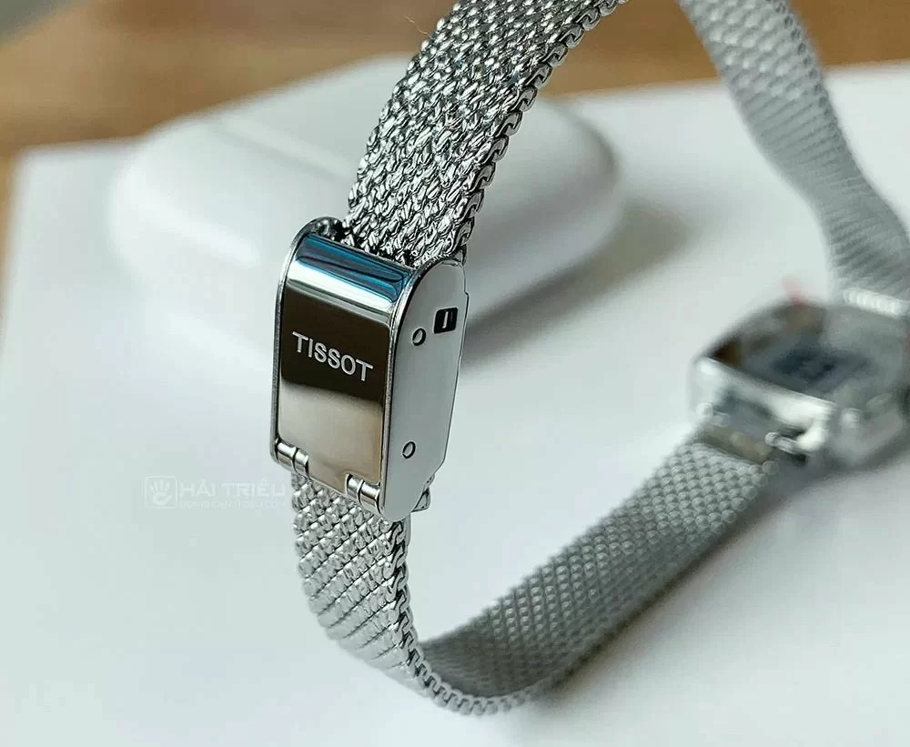 Khóa bướm đồng hồ Tissot 1853 giá bao nhiêu, mua ở đâu? 3 Khóa bướm đồng hồ Tissot 1853 giá bao nhiêu, mua ở đâu? 3