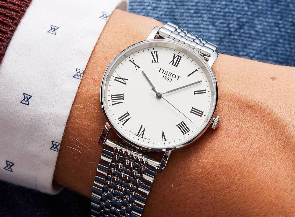 Mua đồng hồ Tissot T-Classic nam, nữ đẹp, chính hãng 100% 5 Mua đồng hồ Tissot T-Classic nam, nữ đẹp, chính hãng 100% 4