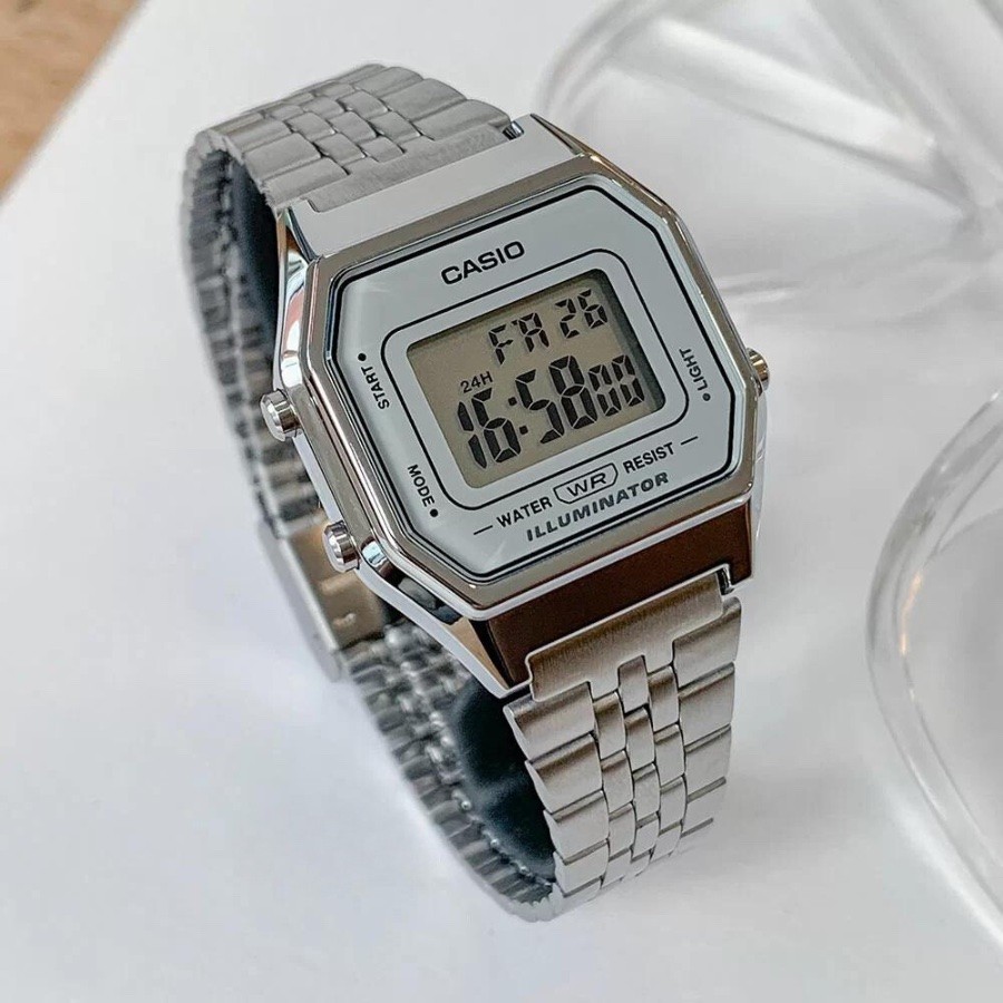10 mẫu đồng hồ điện tử Casio nam đẹp, bán chạy mọi thời đại 9 10 mẫu đồng hồ điện tử Casio nam cá tính - Ảnh 8