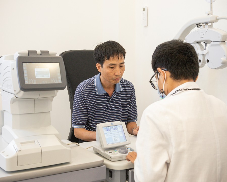 do kinh can thoi trang nam nu o dau dung do va chinh xac