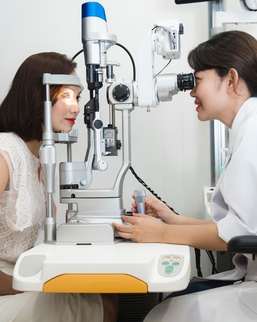 Đo mắt ở bệnh viện mắt: Chi phí, quy trình, lưu ý đo cắt 3 Đo mắt ở bệnh viện mắt: Chi phí, quy trình, lưu ý đo cắt- Ảnh 2