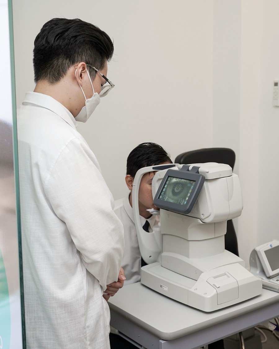 Đo mắt và cắt kính bao nhiêu tiền? Địa chỉ, quy trình đo chuẩn 2 Đo mắt và cắt kính bao nhiêu tiền? Địa chỉ, quy trình đo chuẩn- Ảnh 2