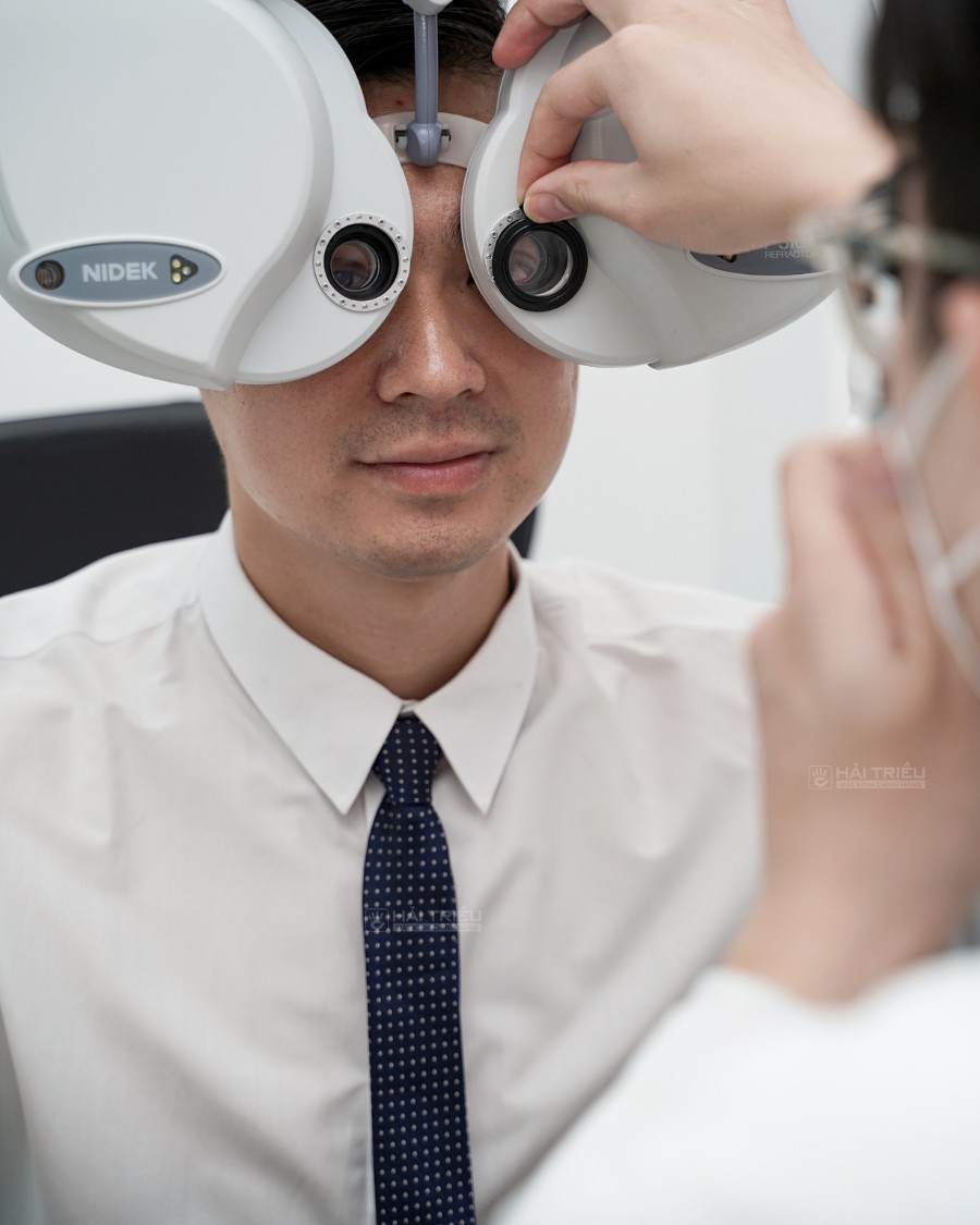 5 cách kiểm tra mắt có bị cận hay không tại nhà, lưu ý khi đo 13 5 cách kiểm tra mắt có bị cận hay không tại nhà, lưu ý khi đo - Ảnh 13