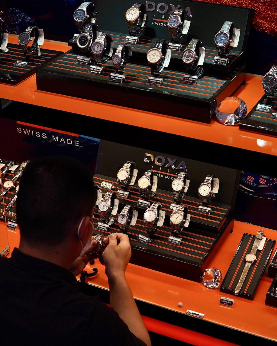 Mách bạn cách mua đồng hồ ở TPHCM đẹp, rẻ, chính hãng 2 Mách bạn cách mua đồng hồ ở TPHCM đẹp, rẻ, chính hãng 2