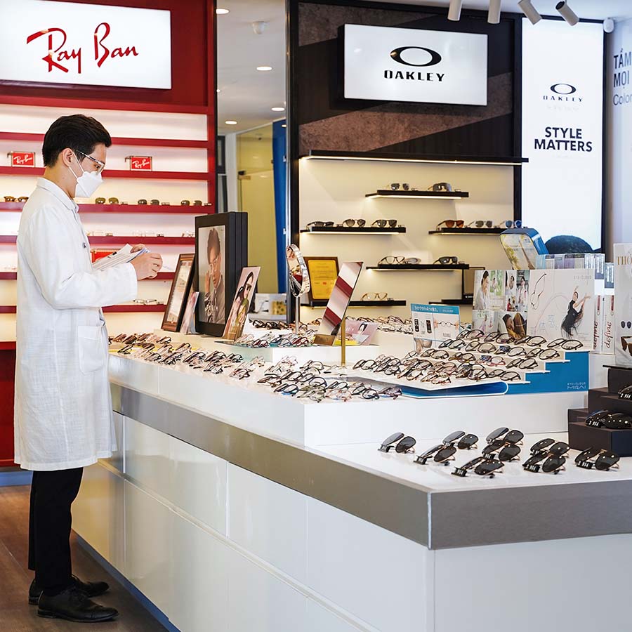 Gọng kính là gì? Cấu tạo, chất liệu, kích thước gọng mắt kính 12 Gọng kính là gì? Cấu tạo, chất liệu, kích thước gọng mắt kính - Ảnh 11