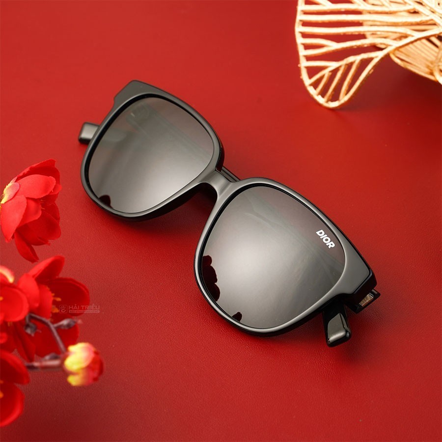 15+ các loại mắt kính nữ đẹp, tips mua kính chính hãng hợp mặt - Ảnh 4