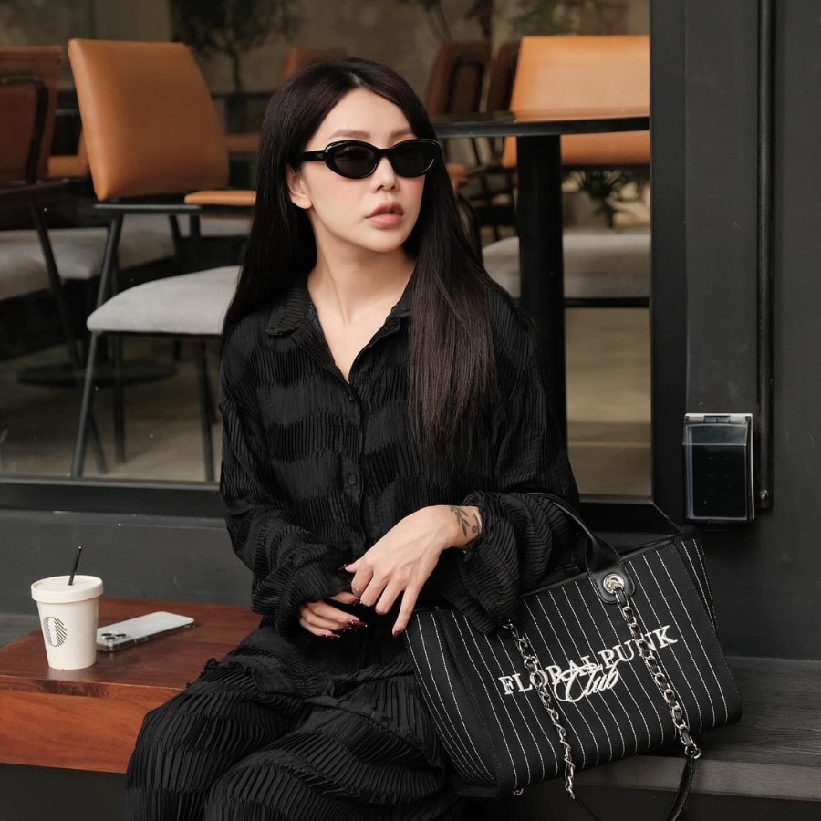 Thương hiệu mắt kính Floralpunk