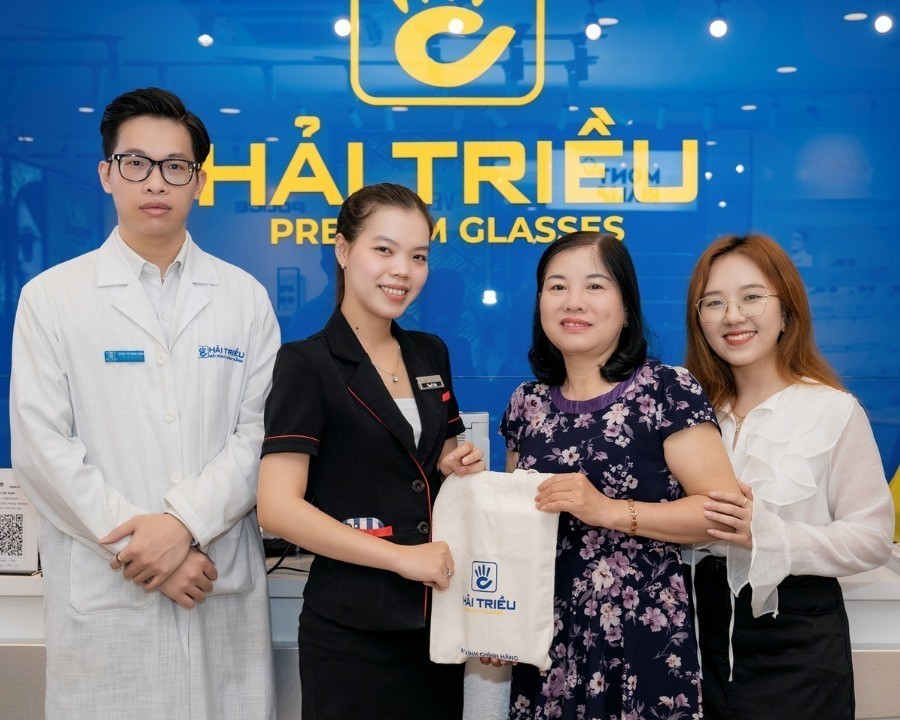 TOP cửa hàng mắt kính uy tín tại TPHCM, đo cắt kính cận tốt 1 TOP cửa hàng mắt kính uy tín tại TPHCM, đo cắt kính cận tốt