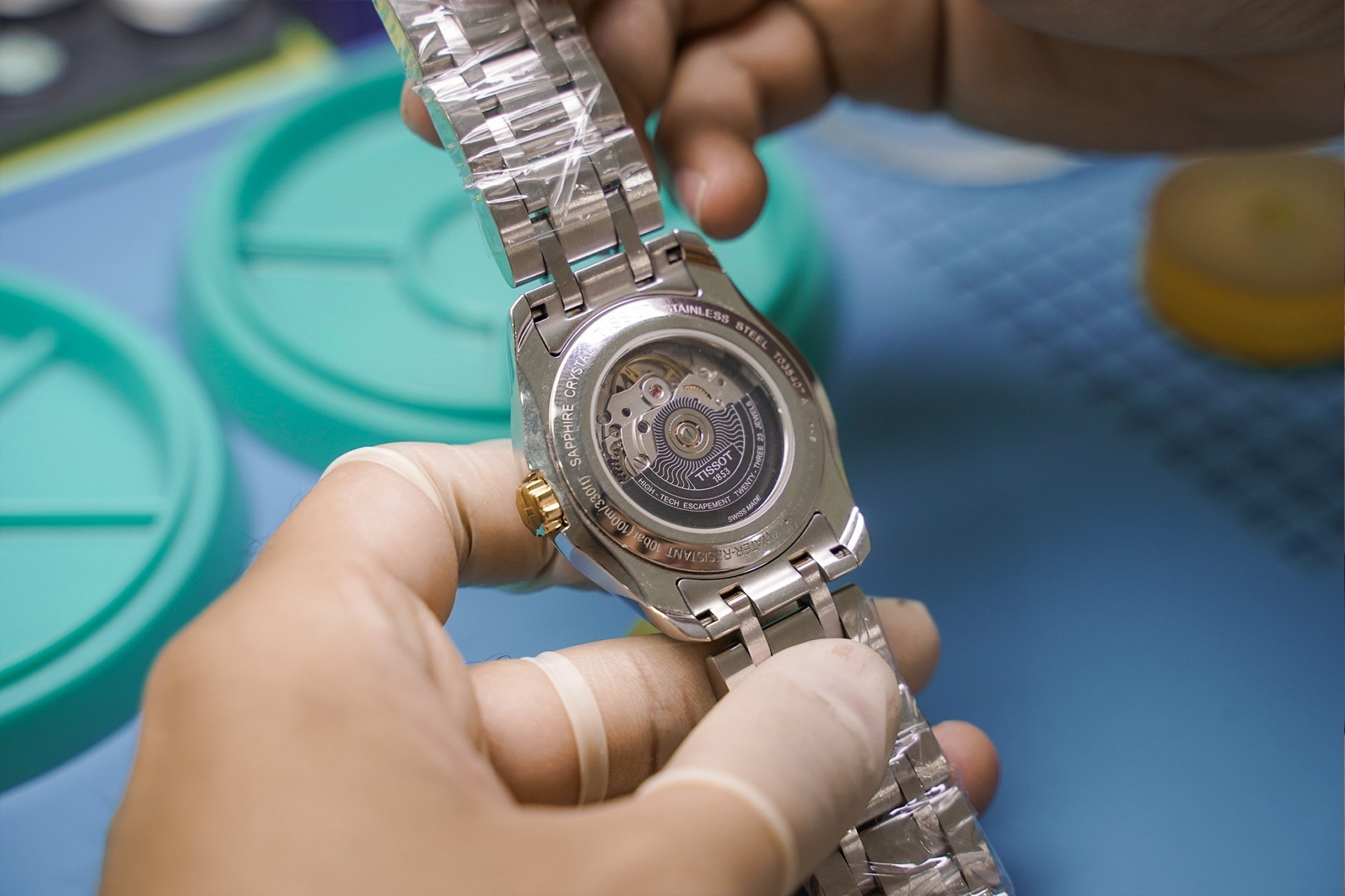 Dịch vụ lau dầu đồng hồ cơ uy tín tại Hà Nội & Tp.HCM 10